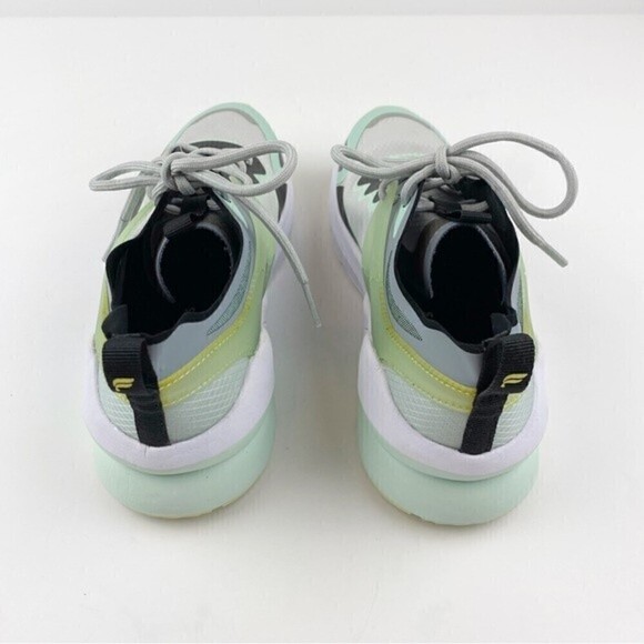 Fabletics Cheviot Performance Memory Form Ultra Lightweight Sneakers Green 6.5 - Picture 5 of 13